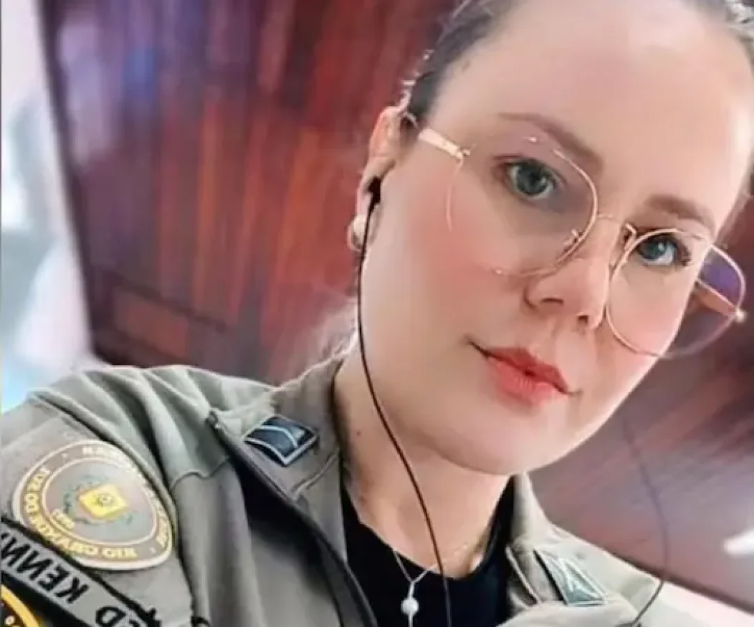 Policial
